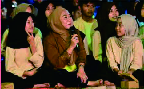 Bupati Purbalingga, Dyah Hayuning Pratiwi saat memberi motivasi dalam Pancasila Youth Camp 2024, Sabtu 8 Juni 2024