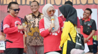 Bupati Tiwi saat hadir di Launching Implementasi Kurikulum Nasional (IKN) dan Sosialisasi Program "Mageh Padha Sekolah" di Korwilcam Kertanegara dan Karangmoncol yang dipusatkan di Lapangan Kecamatan Kertanegara, Sabtu 3 Agustus 2024. Bupati Tiwi saat hadir di Launching Implementasi Kurikulum Nasional (IKN) dan Sosialisasi Program "Mageh Padha Sekolah" di Korwilcam Kertanegara dan Karangmoncol yang dipusatkan di Lapangan Kecamatan Kertanegara, Sabtu 3 Agustus 2024.