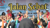 Bupati Purbalingga Dyah Hayuning Pratiwi (Tiwi) saat jalan sehat dalam rangka memperingati Hari Ulang Tahun ke-79 Republik Indonesia (HUT ke-79 RI), di Lapangan Desa Pekiringan, Selasa 20 Agustus 2024. Bupati Purbalingga Dyah Hayuning Pratiwi (Tiwi) saat jalan sehat dalam rangka memperingati Hari Ulang Tahun ke-79 Republik Indonesia (HUT ke-79 RI), di Lapangan Desa Pekiringan, Selasa 20 Agustus 2024.