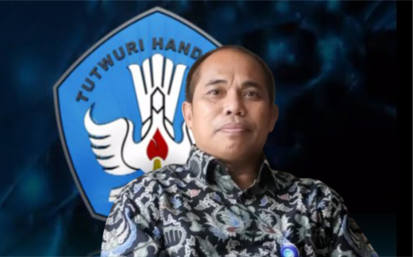 Kepala Balai Bahasa Provinsi Jawa Tengah, Dr. Syarifuddin, M.Hum