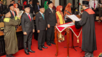 Pimpinan DPRD Purbalingga periode 2024-2029 melakukan pengucapan sumpah/janji dalam rapat paripurna, Jumat Jumat 11 Oktober 2024. Foto: DPRD Purbalingga Pimpinan DPRD Purbalingga periode 2024-2029 melakukan pengucapan sumpah/janji dalam rapat paripurna, Jumat Jumat 11 Oktober 2024. Foto: DPRD Purbalingga