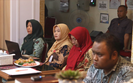 Pemaparan Analis SDM Aparatur Ahli Muda BKPSDM Purbalingga, Tarsum Efendi, saat tapping Podcast Bangga Macapat Kamis 3 Oktober 2024