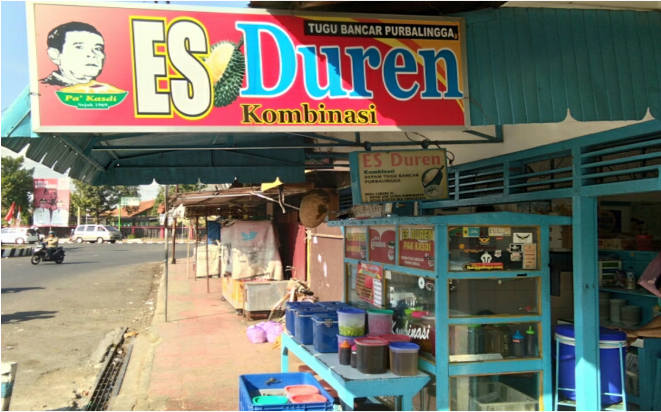 Warung Es Duren Pak Kasdi menjadi tempat legendaris. Karena sudah ada sejak tahun 1969. Lokasinya berada di Jalan Jenderal Sudirman, Kelurahan Bancar, Kecamatan Purbalingga. Warung Es Duren Pak Kasdi menjadi tempat legendaris. Karena sudah ada sejak tahun 1969. Lokasinya berada di Jalan Jenderal Sudirman, Kelurahan Bancar, Kecamatan Purbalingga.
