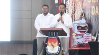 Fahmi Muhammad Hanif memberikan sambutan usai Komisi Pemilihan Umum (KPU) Kabupaten Purbalingga resmi pasangan Fahmi-Dimas sebagai Bupati - Wakil Bupati terpilih dalam Pemilihan Bupati dan Wakil Bupati Purbalingga tahun 2024, di Bima Ballrom Hotel Grand Braling Purbalingga, Kamis 09 Januari 2025 Fahmi Muhammad Hanif memberikan sambutan usai Komisi Pemilihan Umum (KPU) Kabupaten Purbalingga resmi pasangan Fahmi-Dimas sebagai Bupati - Wakil Bupati terpilih dalam Pemilihan Bupati dan Wakil Bupati Purbalingga tahun 2024, di Bima Ballrom Hotel Grand Braling Purbalingga, Kamis 09 Januari 2025