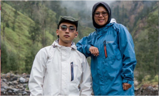 Panduan Memilih Bahan Mantel Hujan Panduan Memilih Bahan Mantel Hujan