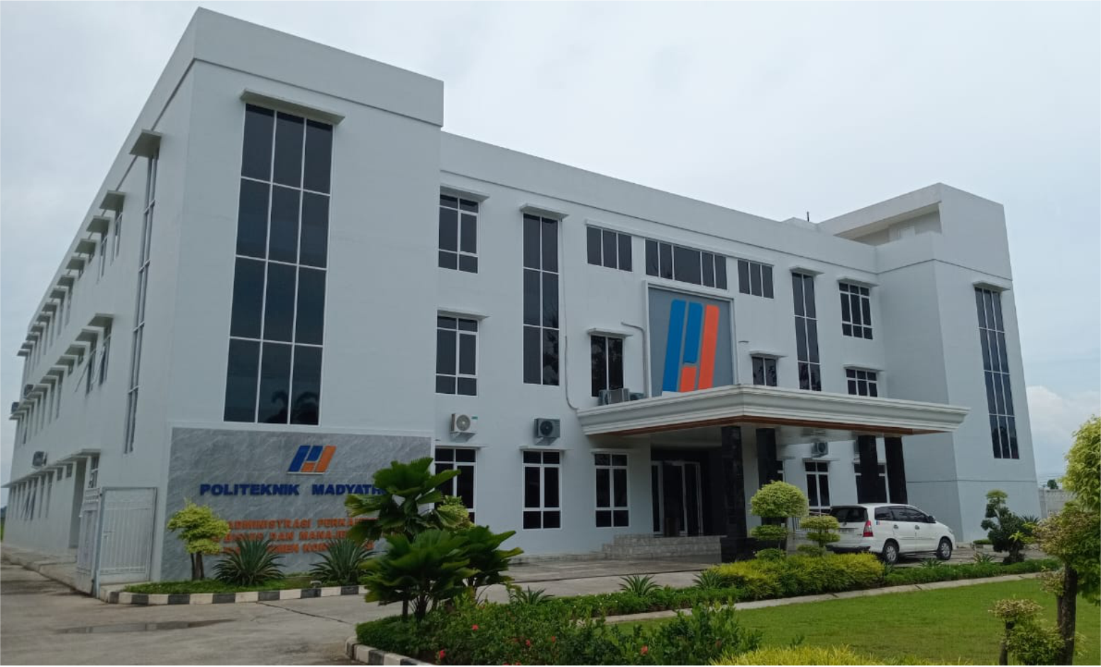 Politeknik Madyathika Purbalingga