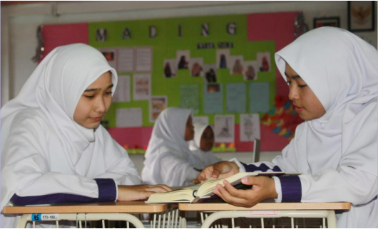 Selama Bulan Ramadan, Jam Pelajaran Sekolah di Purbalingga Berkurang 5 Menit Selama Bulan Ramadan, Jam Pelajaran Sekolah di Purbalingga Berkurang 5 Menit. Sumber Foto: msbsaceh.com