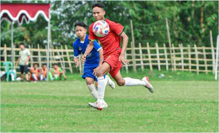 Berlaga di lapangan Desa karangaren Kecamatan Kutasari Minggu 2 Februari 2025 sore, Bayanaka FC mengalahkan lawannya PS Lambur dengan skor akhir 2-0.