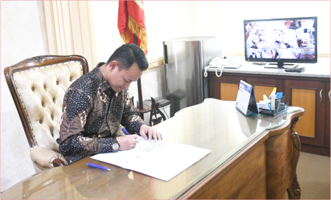 Bupati Purbalingga H Fahmi Muhammad Hanif dan Wakil Bupati Purbalingga Dimas Prasetyahani akan menyiapkan program 100 hari kerja.