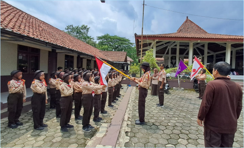 Gudep Gerakan Pramuka 15.501-15.502 yang berpangkal di SMP Negeri 1 Padamara Kabupaten Purbalingga menyelanggarakan pelantikan Dewan Penggalang Pramuka, di Sanggar Bakti Pramuka Kwarcab Purbalingga Sabtu 15 Februari 2025.