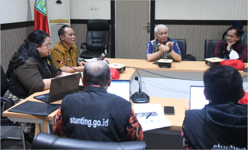 Tim dari Sekretariat Wakil Presiden RI (Setwapres RI) monitoring pelaksanaan program Percepatan Pencegahan dan Penurunan Stunting (P3S) di Kabupaten Purbalingga. Tim dari Sekretariat Wakil Presiden RI (Setwapres RI) monitoring pelaksanaan program Percepatan Pencegahan dan Penurunan Stunting (P3S) di Kabupaten Purbalingga.
