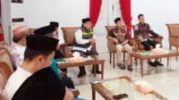 Bupati Purbalingga Fahmi Muhammad Hanif berzakat maal senilai Rp200 juta melalui Badan Amil Zakat Nasional (BAZNAS) Kabupaten Purbalingga.