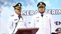 Bupati Purbalingga Fahmi Muhammad Hanif memberikan apresiasi kepada Bupati dan Wakil Bupati Purbalingga perode tahun tahun 2021-2025, Dyah Hayuning Pratiwi dan Sudono atas dedikasi dan komitmen mereka dalam membangun Purbalingga. Bupati Purbalingga Fahmi Muhammad Hanif memberikan apresiasi kepada Bupati dan Wakil Bupati Purbalingga perode tahun tahun 2021-2025, Dyah Hayuning Pratiwi dan Sudono atas dedikasi dan komitmen mereka dalam membangun Purbalingga.
