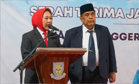 Bupati Purbalingga Wakil Bupati Purbalingga periode tahun 2021-2025 Dyah Hayuning Pratiwi dan Sudono usai Serah Terima Jabatan (Sertijab) berlangsung di Pendopo Dipokusumo, Senin 3 Meret 2025. Bupati Purbalingga Wakil Bupati Purbalingga periode tahun 2021-2025 Dyah Hayuning Pratiwi dan Sudono usai Serah Terima Jabatan (Sertijab) berlangsung di Pendopo Dipokusumo, Senin 3 Meret 2025.