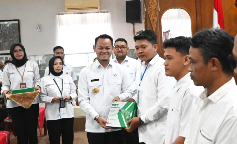 Pemerintah Kabupaten Purbalingga siap mencetak 320 wirausahawan baru melalui program Industri Kecil Menengah (IKM) Berdaya Saing Tahun 2025 dengan tagline “Kepenak Ngodene”. Pemerintah Kabupaten Purbalingga siap mencetak 320 wirausahawan baru melalui program Industri Kecil Menengah (IKM) Berdaya Saing Tahun 2025 dengan tagline “Kepenak Ngodene”.