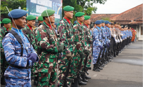 Upacara Bendera Hari Kebangkitan Nasional (Harkitnas)  ke-117 Tahun 2025, di Pendopo Dipokusumo, Selasa 20 Mei 2025.