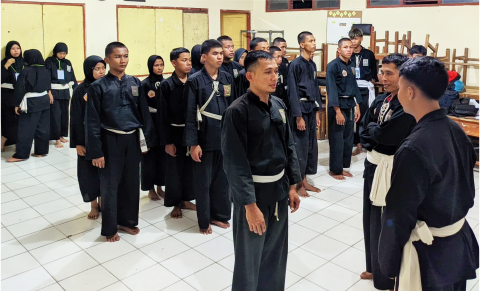 Persaudaraan Setia Hati Terate (PSHT) Cabang Purbalingga menyelenggarakan pendadaran calon Warga tingkat 1 di SD Negeri 3 Candinata, Kecamatan Kutasari, 14-15 Juni 2025. Persaudaraan Setia Hati Terate (PSHT) Cabang Purbalingga menyelenggarakan pendadaran calon Warga tingkat 1 di SD Negeri 3 Candinata, Kecamatan Kutasari, 14-15 Juni 2025.