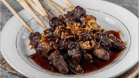 Sate Daging Sapi Spesial di Hari Iduladha Sate Daging Sapi Spesial di Hari Iduladha