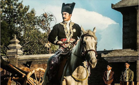 Sultan Agung Hanyokrokusumo pada tahun 1644 Masehi atau 1555 tahun Jawa menetapkan bahwa Tahun Jawa atau tahun Baru Saka berlaku di bumi Mataram dan menetapkan 1 Suro sebagai tanda awal tahun baru Jawa