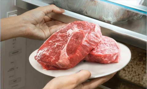 Simpan Daging Kurban dengan Niat Sesuai QS. Al-Hajj Ayat 37 Simpan Daging Kurban dengan Niat Sesuai QS. Al-Hajj Ayat 37