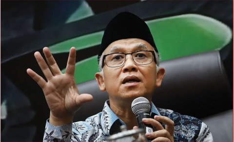 Wamendikdasmen Atip Latipulhayat Wamendikdasmen Atip Latipulhayat