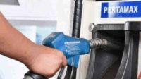PT Pertamina (Persero) resmi menyesuaikan harga bahan bakar minyak (BBM) non-subsidi. PT Pertamina (Persero) resmi menyesuaikan harga bahan bakar minyak (BBM) non-subsidi.
