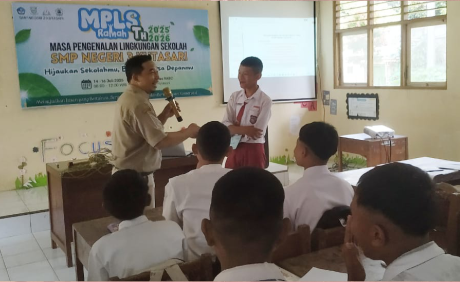 Masa Pengenalan Lingkungan Sekolah (MPLS) di SMP Negeri 3 Kutasari tahun ajaran 2025/2026 mengusung tema "Hijaukan Sekolahmu, Bentuk Masa Depanmu".