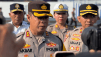 Kapolres Purbalingga AKBP Achmad Akbar usai Apel Gelar Pasukan Operasi Patuh Candi 2025 di halaman Satpas Prototipe Purbalingga, Senin 14 Juli 2025 pagi. Kapolres Purbalingga AKBP Achmad Akbar usai Apel Gelar Pasukan Operasi Patuh Candi 2025 di halaman Satpas Prototipe Purbalingga, Senin 14 Juli 2025 pagi.