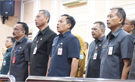 Bupati Purbalingga, Fahmi Muhammad Hanif bakal mengurangi jumlah Organisasi Perangkat Daerah (OPD) dari 27 menjadi 23. Bupati Purbalingga, Fahmi Muhammad Hanif bakal mengurangi jumlah Organisasi Perangkat Daerah (OPD) dari 27 menjadi 23.