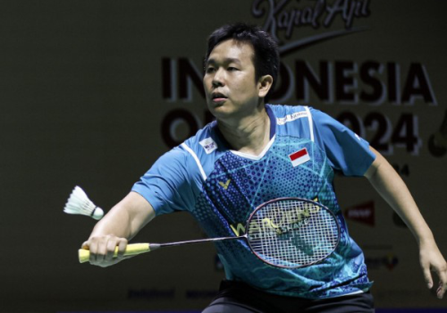 Hendra Setiawan memutuskan akan kembali turun lapangan Badminton di Kejuaraan Dunia Senior Badminton atau BWF World Senior Championships 2025
