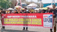 SMP Negeri 1 Padamara mengkampanyekan Pemartabatan Bahasa Indonesia dalam Pawai Kebangsaan di Kabupaten Purbalingga, Sabtu 23 Agustus 2025. SMP Negeri 1 Padamara mengkampanyekan Pemartabatan Bahasa Indonesia dalam Pawai Kebangsaan di Kabupaten Purbalingga, Sabtu 23 Agustus 2025.