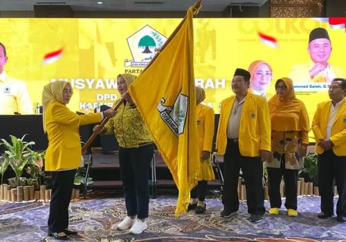 Tenny Juliawaty yang juga Wakil Ketua DPRD Kabupaten Purbalingga terpilih secara aklamasi Musyawarah Daerah (Musda) XI Partai Golkar Purbalingga di Braling Grand Hotel, Sabtu 23 Agustus 2025.