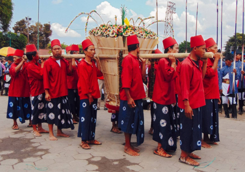 Weton Minggu Pon Beragam Aura Positif