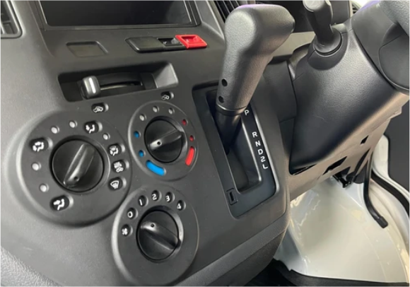 Daihatsu Gran Max Blind Van Transmisi Matik Daihatsu Gran Max Blind Van Transmisi Matik