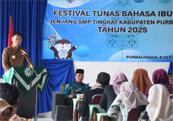 Bupati Purbalingga Fahmi Muhammad Hanif  meminta generasi muda di Purbalingga wajib menggunakan dan melestarikan jawa. Bupati Purbalingga Fahmi Muhammad Hanif  meminta generasi muda di Purbalingga wajib menggunakan dan melestarikan jawa.