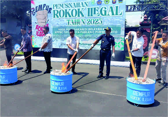 Pemerintah Kabupaten (Pemkab) Purbalingga bersama Bea Cukai dan aparat penegak hukum memusnahkan 1.593.196 batang rokok tanpa cukai.