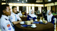Direktorat Bina Ideologi, Karakter dan Wawasan Kebangsaan, Ditjen Polpum Kemendagri menyelenggarakan Forum Peningkatan Kesadaran Hak dan Kewajiban Warga Negara dalam Menjaga Keutuhan NKRI di ruang Andrawina, Hotel Owabong, Selasa 23 September 2025. Direktorat Bina Ideologi, Karakter dan Wawasan Kebangsaan, Ditjen Polpum Kemendagri menyelenggarakan Forum Peningkatan Kesadaran Hak dan Kewajiban Warga Negara dalam Menjaga Keutuhan NKRI di ruang Andrawina, Hotel Owabong, Selasa 23 September 2025.