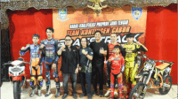 Lima pembalap Purbalingga memperkuat kontingen Pra Porprov Jawa Tengah  Tiga atlit turun di cabor Grasstrack GTX, sementara dua pembalap lainnya akan tampil dalam cabang olahraga (cabor) Roadrace. Lima pembalap Purbalingga memperkuat kontingen Pra Porprov Jawa Tengah Tiga atlit turun di cabor Grasstrack GTX, sementara dua pembalap lainnya akan tampil dalam cabang olahraga (cabor) Roadrace.