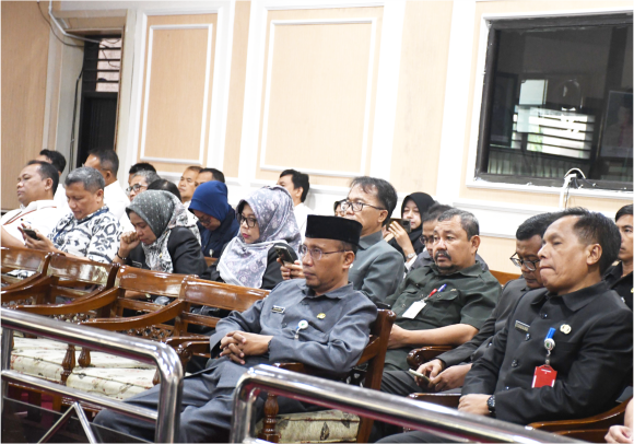 Perda (Peraturan Daerah) Nomor 12 Tahun 2016 tentang Pembentukan dan Susunan Perangkat Daerah Kabupaten Purbalingga disahkan.