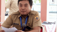 Bupati Anom Widiyantoro secara resmi menunjuk Endro Johan Kusuma menjadi Pelaksana Tugas (Plt) Sekretaris Daerah (Sekda) Pemalang, Selasa 7 Oktober 2025. Bupati Anom Widiyantoro secara resmi menunjuk Endro Johan Kusuma menjadi Pelaksana Tugas (Plt) Sekretaris Daerah (Sekda) Pemalang, Selasa 7 Oktober 2025.