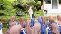 Pengurus Organisasi Siswa Intra Sekolah (OSIS) dan anggota Musyawarah Perwakilan Kelas (MPK) SMP Negeri 2 Kalimanah masa bakti 2025–2026 mengikuti Latihan Dasar Kepemimpinan (LDK) selama tiga hari, mulai Jumat 24 Oktober 2025 hingga Senin 27 Oktober 2025. Pengurus Organisasi Siswa Intra Sekolah (OSIS) dan anggota Musyawarah Perwakilan Kelas (MPK) SMP Negeri 2 Kalimanah masa bakti 2025–2026 mengikuti Latihan Dasar Kepemimpinan (LDK) selama tiga hari, mulai Jumat 24 Oktober 2025 hingga Senin 27 Oktober 2025.