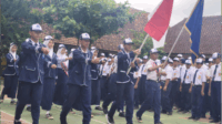 SMP Negeri 2 Kalimanah menyelenggarakan upacara serah terima jabatan (sertijab) dan pelantikan pengurus Organisasi Siswa Intra Sekolah (OSIS) serta anggota Musyawarah Perwakilan Kelas (MPK) masa bakti tahun 2025–2026. SMP Negeri 2 Kalimanah menyelenggarakan upacara serah terima jabatan (sertijab) dan pelantikan pengurus Organisasi Siswa Intra Sekolah (OSIS) serta anggota Musyawarah Perwakilan Kelas (MPK) masa bakti tahun 2025–2026.