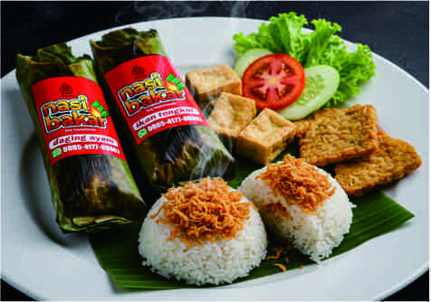 Sejak resmi melapak pada tahun 2022, satu nama kuliner di Purbalingga telah berhasil merebut hati para pencinta makanan: Nasi Bakar Faiq.