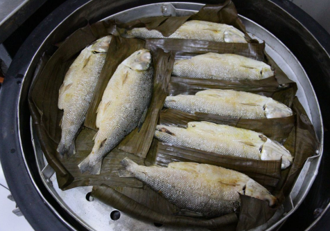 Brebes tidak hanya unggul Bandeng Bakar Lumpur, tetapi juga Bandeng Presto.Inovasi masakan menyajikan bandeng yang durinya melunak Brebes tidak hanya unggul Bandeng Bakar Lumpur, tetapi juga Bandeng Presto.Inovasi masakan menyajikan bandeng yang durinya melunak