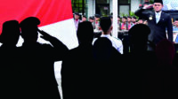Bupati Purbalingga, Fahmi M. Hanif, bertindak langsung sebagai Inspektur Upacara Pengibaran Bendera Peringatan Hari Pahlawan 10 November 2025, di Halaman Pendapa Dipokusumo Bupati Purbalingga, Fahmi M. Hanif, bertindak langsung sebagai Inspektur Upacara Pengibaran Bendera Peringatan Hari Pahlawan 10 November 2025, di Halaman Pendapa Dipokusumo