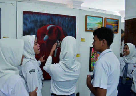 Komunitas Blarak atau Purbalingga Bergerak kembali menggelar pameran lukisan dari tanggal 10 sampai 13 November 2025.