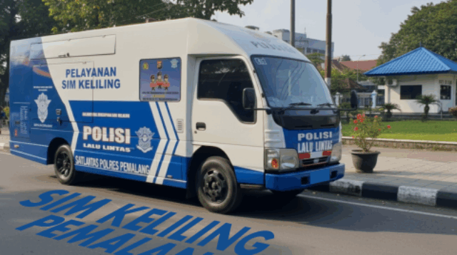 Senin_SIM Keliling Pemalang Senin_SIM Keliling Pemalang