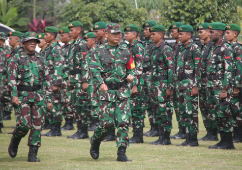 Kodim 0702/Purbalingga menutup resmi Program TNI Manunggal Membangun Desa (TMMD)  Sengkuyung Tahap IV Tahun Anggaran 2025.