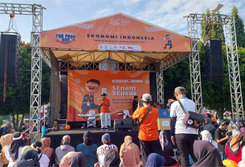 BPS melakukan sosialisasi awal di Alun-alun Kabupaten Purbalingga bertepatan dengan Car Free Day (CFD) pada Minggu 7 Desember 2026. BPS melakukan sosialisasi awal di Alun-alun Kabupaten Purbalingga bertepatan dengan Car Free Day (CFD) pada Minggu 7 Desember 2026.