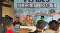 Pemerintah Desa (Pemdes) Onje, Kecamatan Mrebet, mencatatkan langkah inovatif dengan menyelenggarakan sosialisasi penyaluran bantuan sosial (Bansos) secara terbuka dan komprehensif kepada warganya, di Pendopo Puspa Jaga Balai Desa Onje, Senin, 1 Desember 2025.